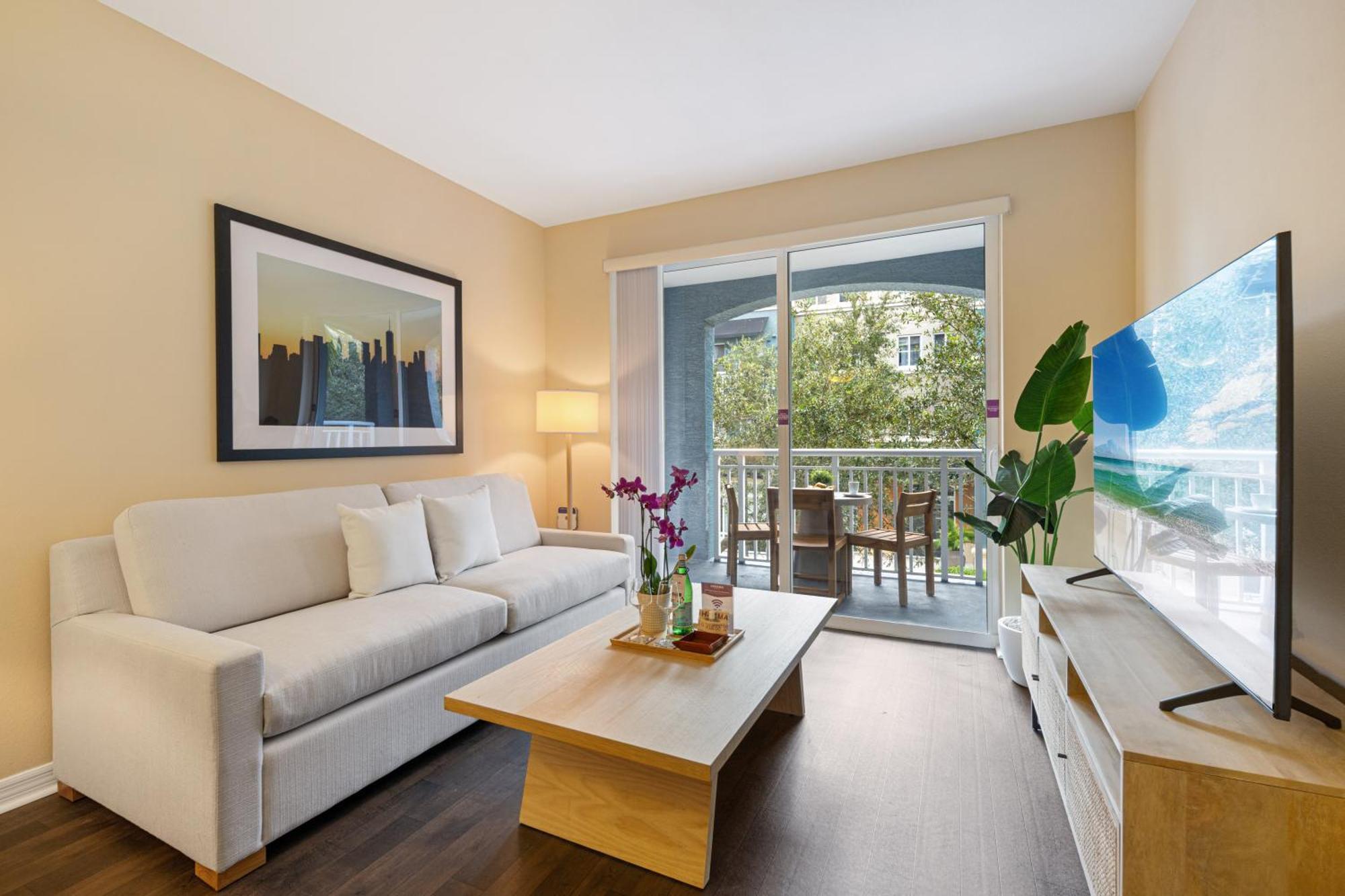Dharma Home Suites South Miami At Red Road Commons Zewnętrze zdjęcie